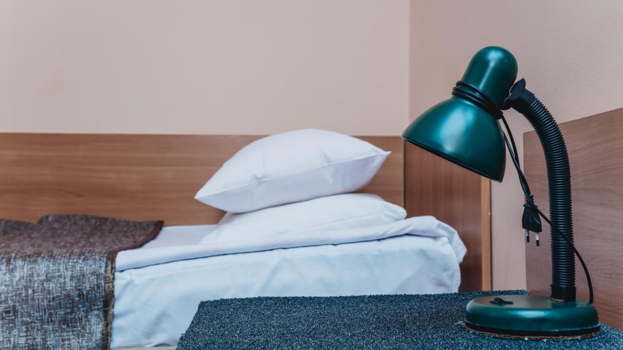 Aktobe Hotel Екстериор снимка