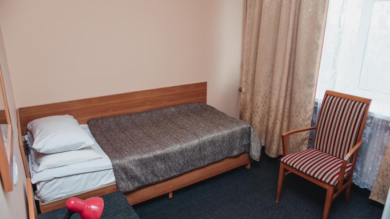 Aktobe Hotel Екстериор снимка
